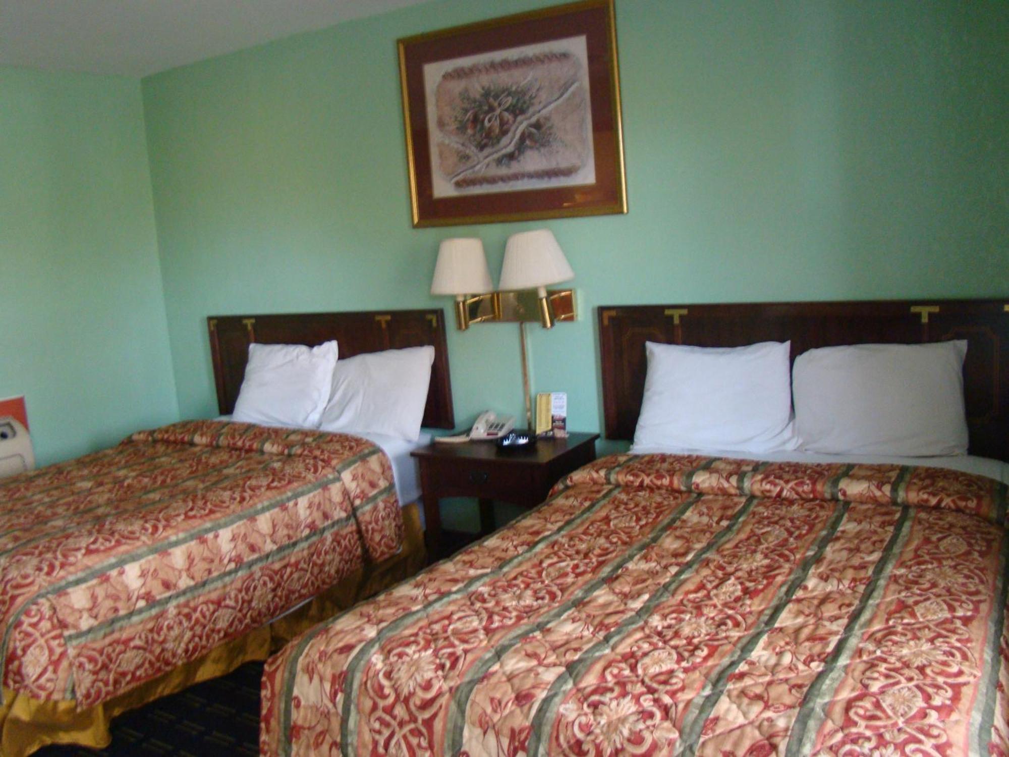 Budget Inn Mount Airy Zimmer foto